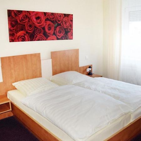 Hotel Meuser Wiesbaden Buitenkant foto